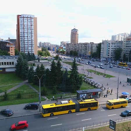 Отдельная Комната С Балконом В Апартаментах, Возле М Печерская Kiev Esterno foto