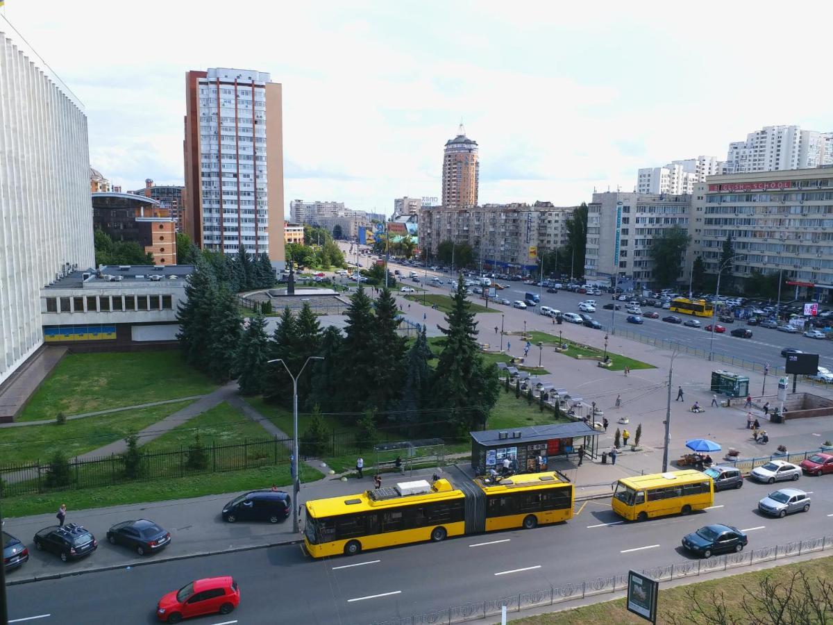 Отдельная Комната С Балконом В Апартаментах, Возле М Печерская Kiev Esterno foto