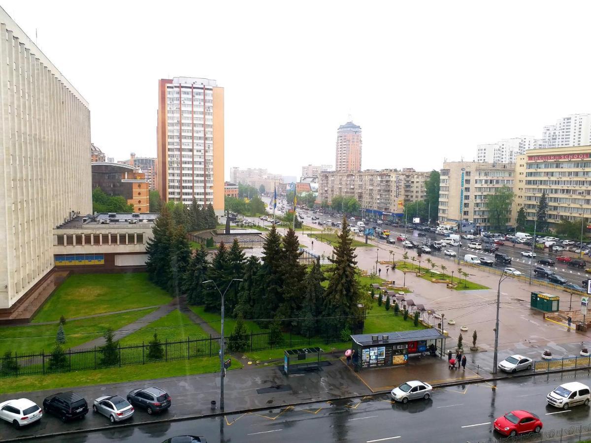 Отдельная Комната С Балконом В Апартаментах, Возле М Печерская Kiev Esterno foto